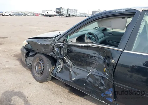 2005 Toyota Camry Le from USA, damaged, VIN 4T1BE32K85U431627